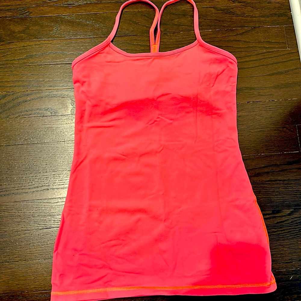 Lululemon tank 6